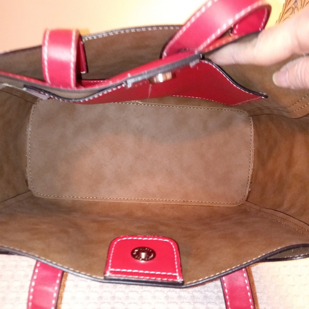 NWT London Fog Red Faux Leather Tote - Picture 5 of 7